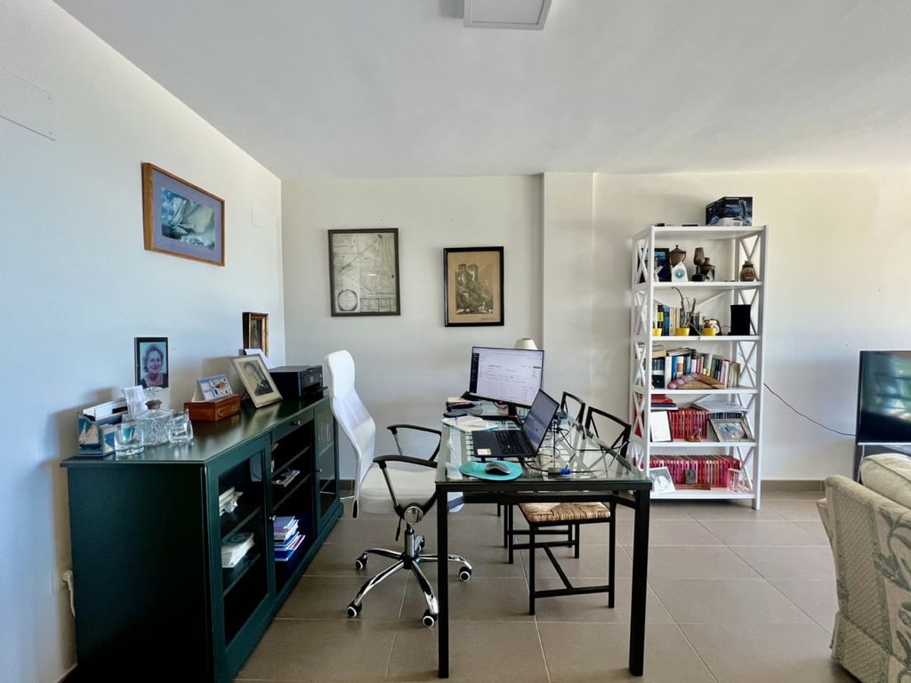 Property #RH20911 - 10