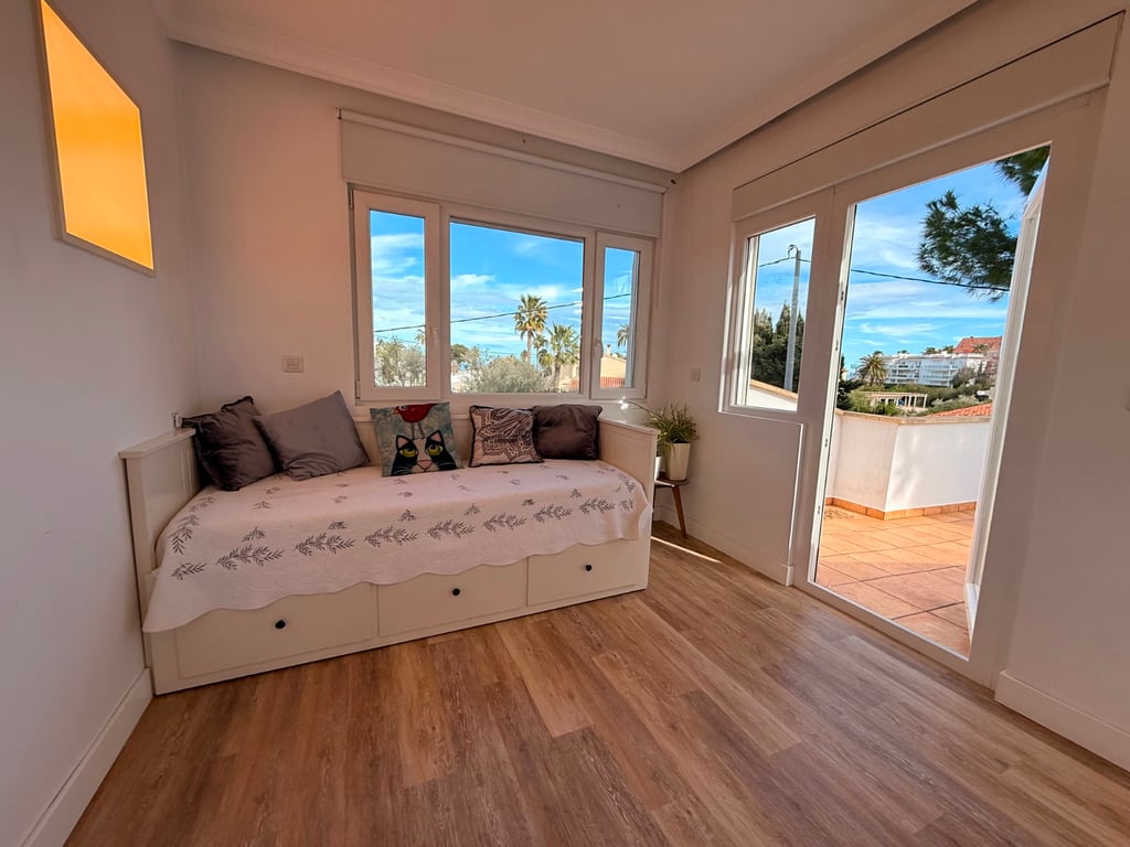 Property #RH21183 - 23