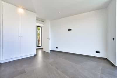 Property R4357066