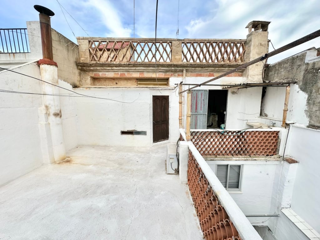 Casa de poble d'estil tradicional a Pego - 33