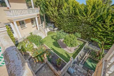 Property R4680067