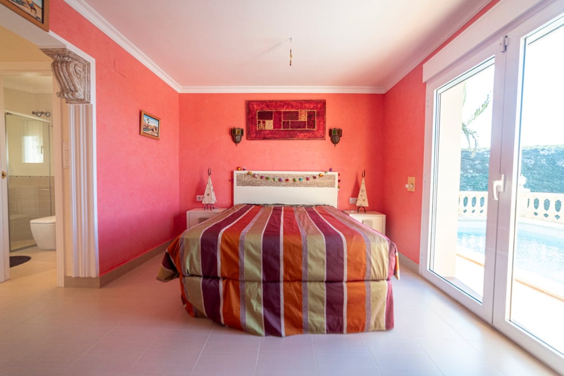 Villa de lujo con vista al mar en Denia - 33