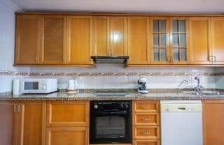 Appartement met 4 slaapkamers in Torrevieja — foto 9