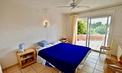 Property R4128916