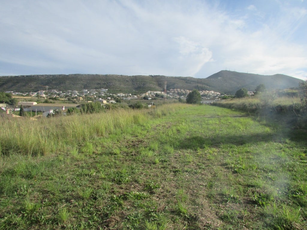 Se vende gran Parcela en Benitachell - 3