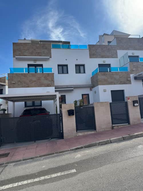 Rijwoning met 3 slaapkamers in Bigastro — foto 3