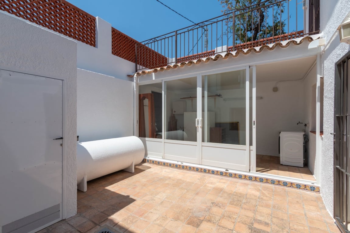 Xalet de 5 dormitoris a Gata de Gorgos disponible per a lloguer de llarga temporada. - 13