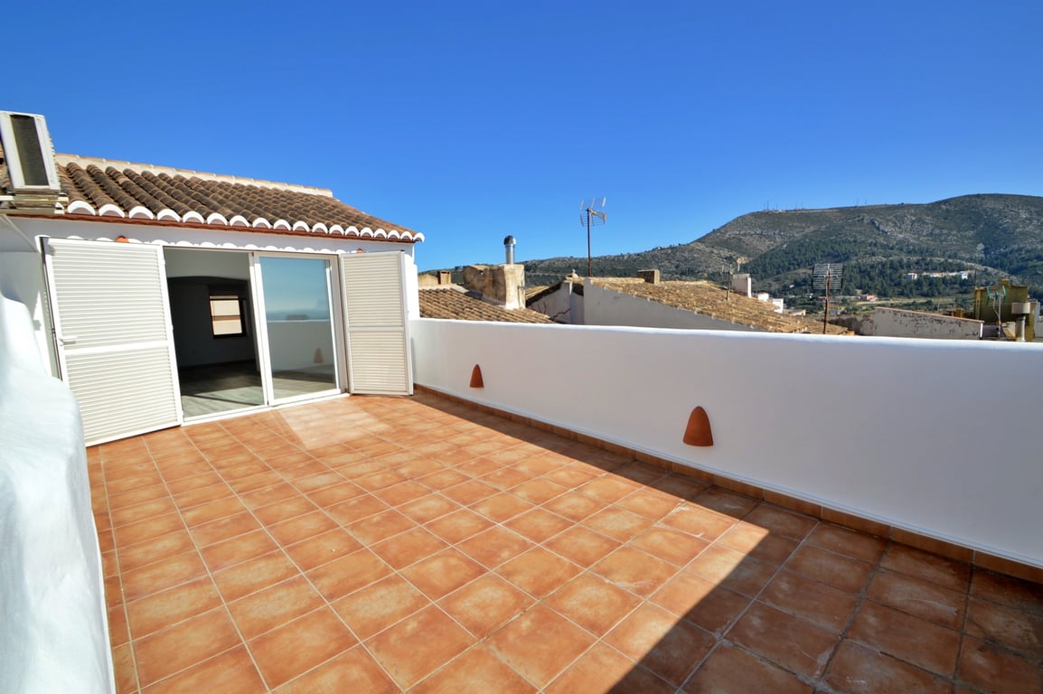 Property #RH21332 - 32