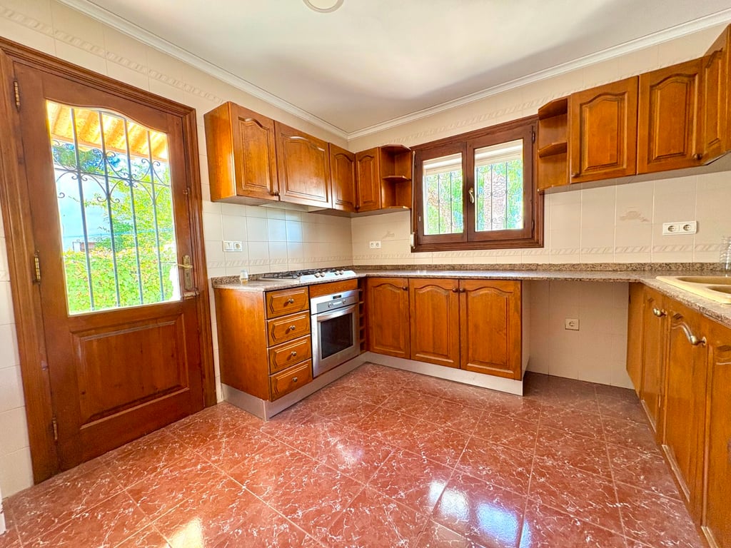 Property #RH20437 - 13