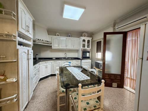 Rijwoning met 4 slaapkamers in Formentera del Segura — foto 18