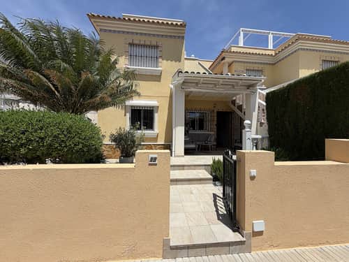Appartement met 2 slaapkamers in Orihuela Costa — foto 1