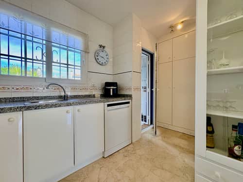 Townhouse with 2 Bedrooms in Villamartín — foto 8
