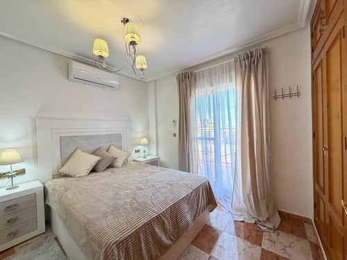 Rijwoning met 2 slaapkamers in Orihuela Costa — foto 50