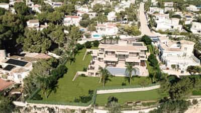 Property #AD 295