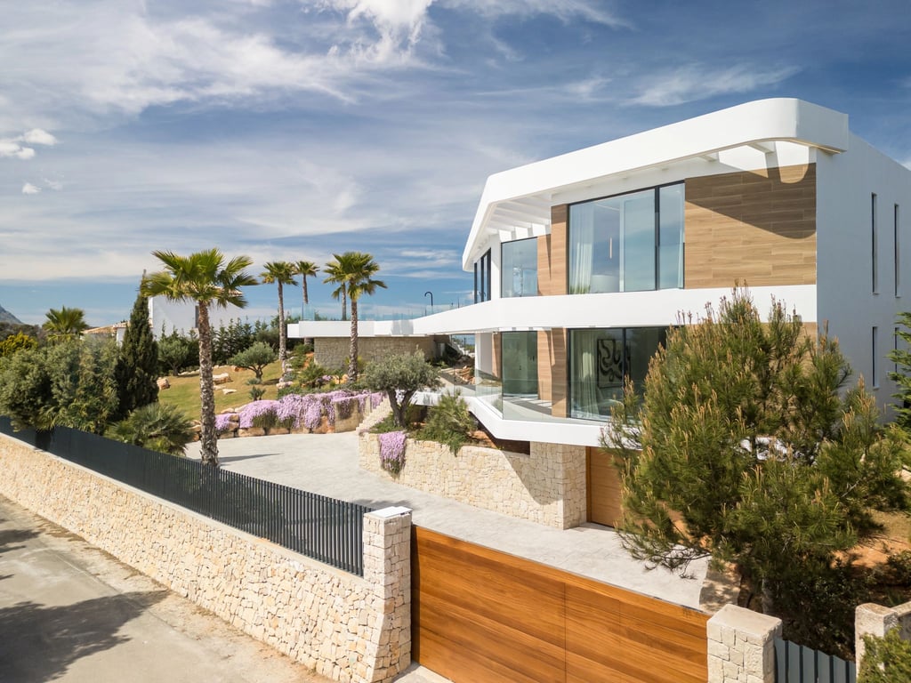 4-bed Villa in Jávea photo 12