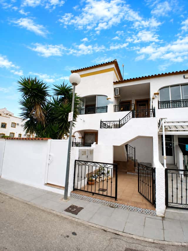 Ático con piscina en Vistabella Golf Entre Naranjos, 2 dorm., 65m²