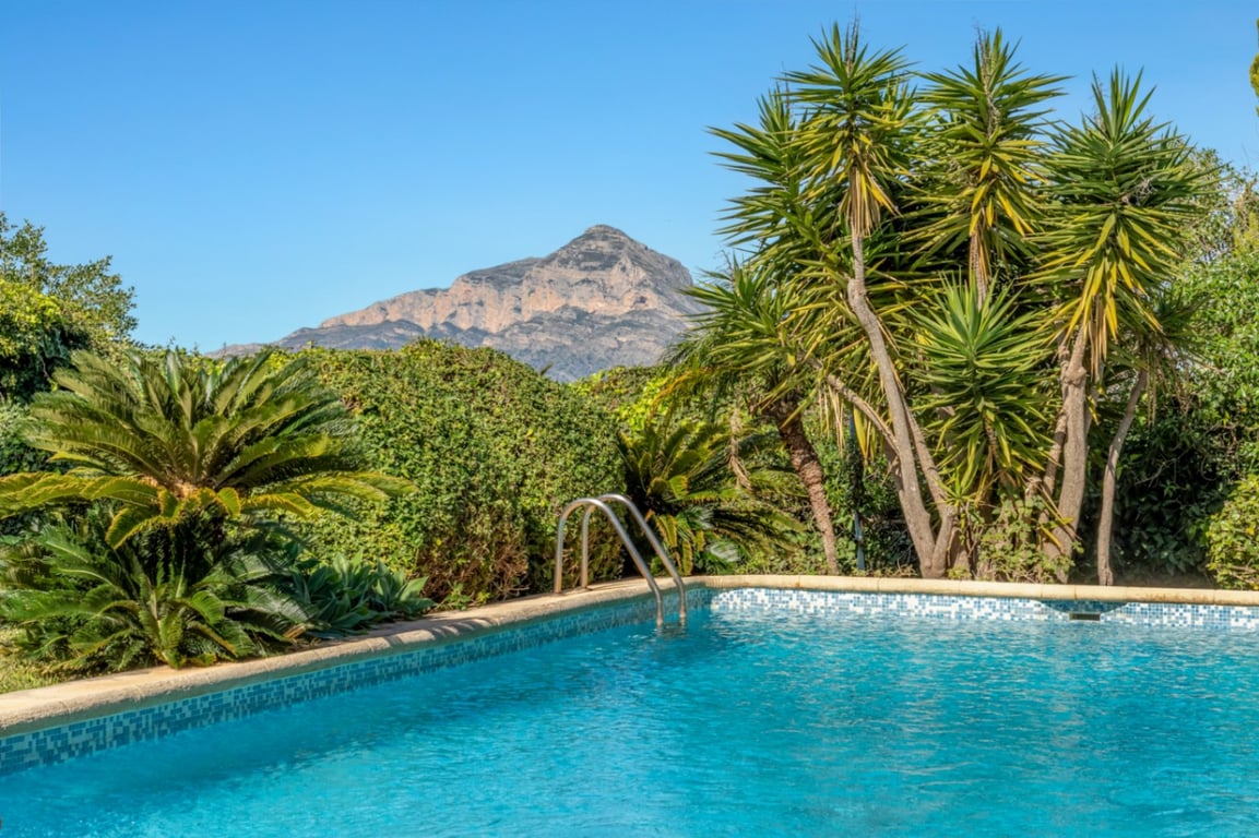 Impresionante villa con vistas increibles al mar en la urbanizacion el Tosalet - 42