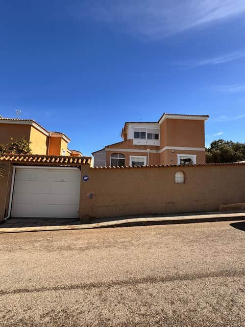 Villa met 4 slaapkamers in Cox — foto 6