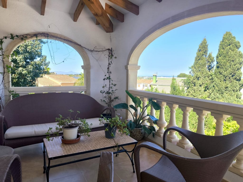 Villa de 3 dormitorios, apartamento de invitados y vistas al mar en el Montgó, Dénia - 32