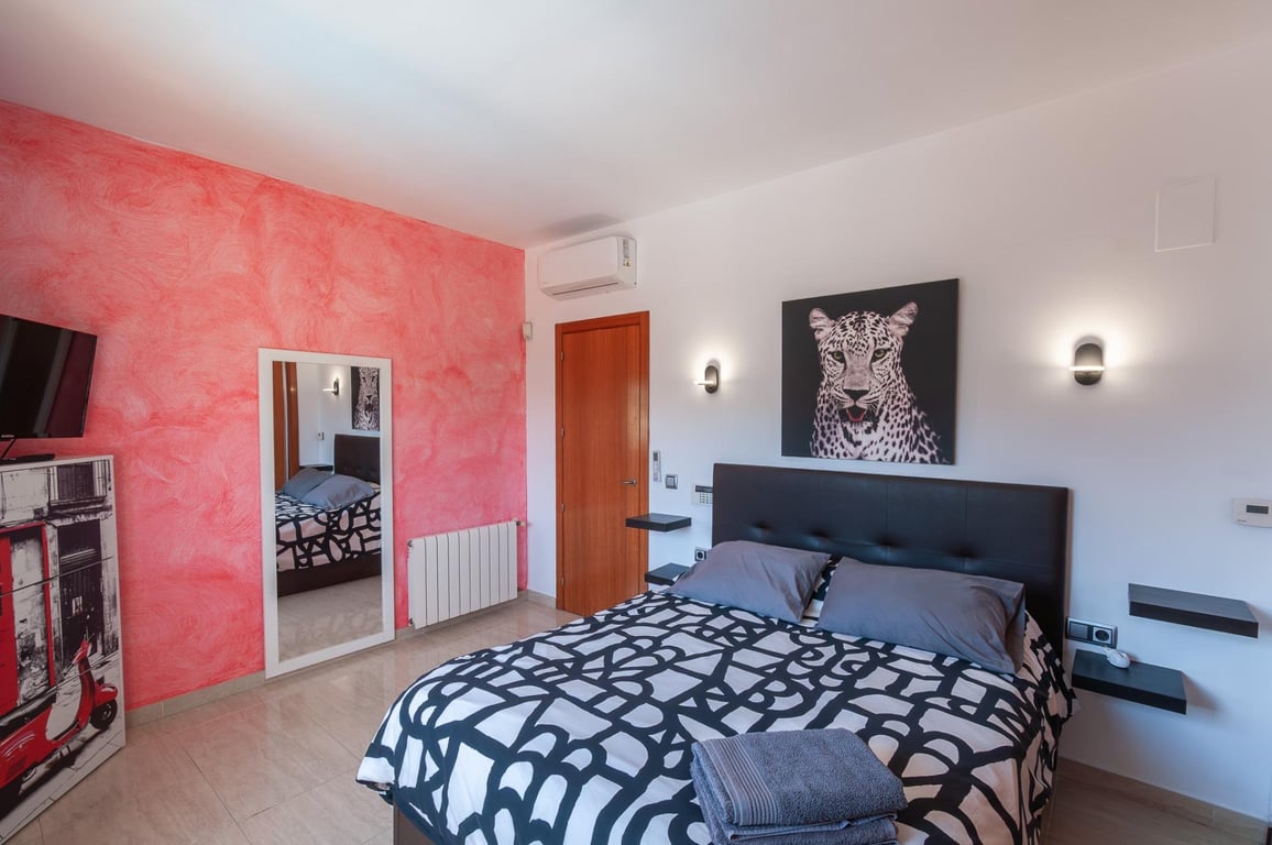 Property #RH21396 - 27