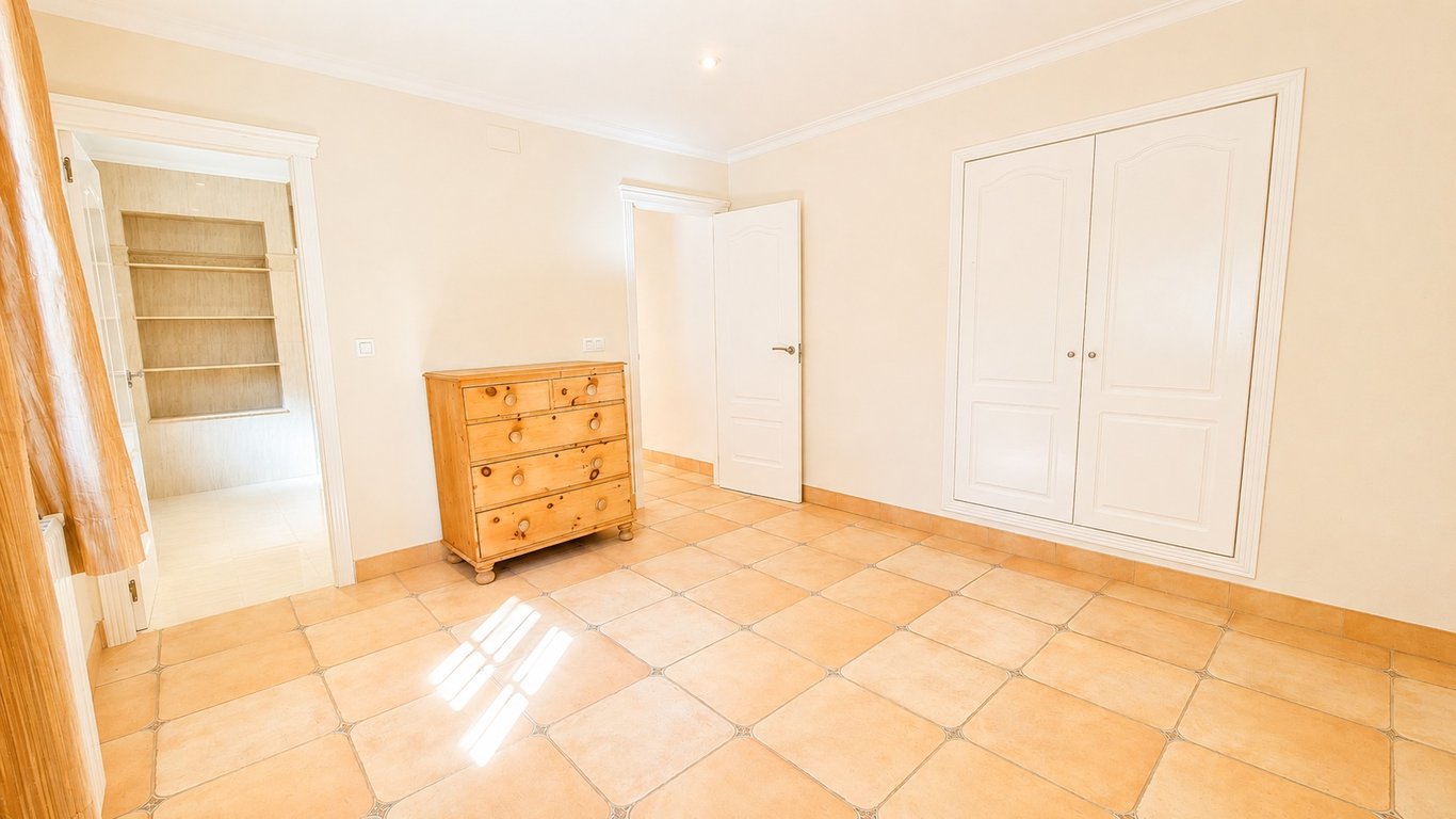 3-bed Villa in Jávea photo 11