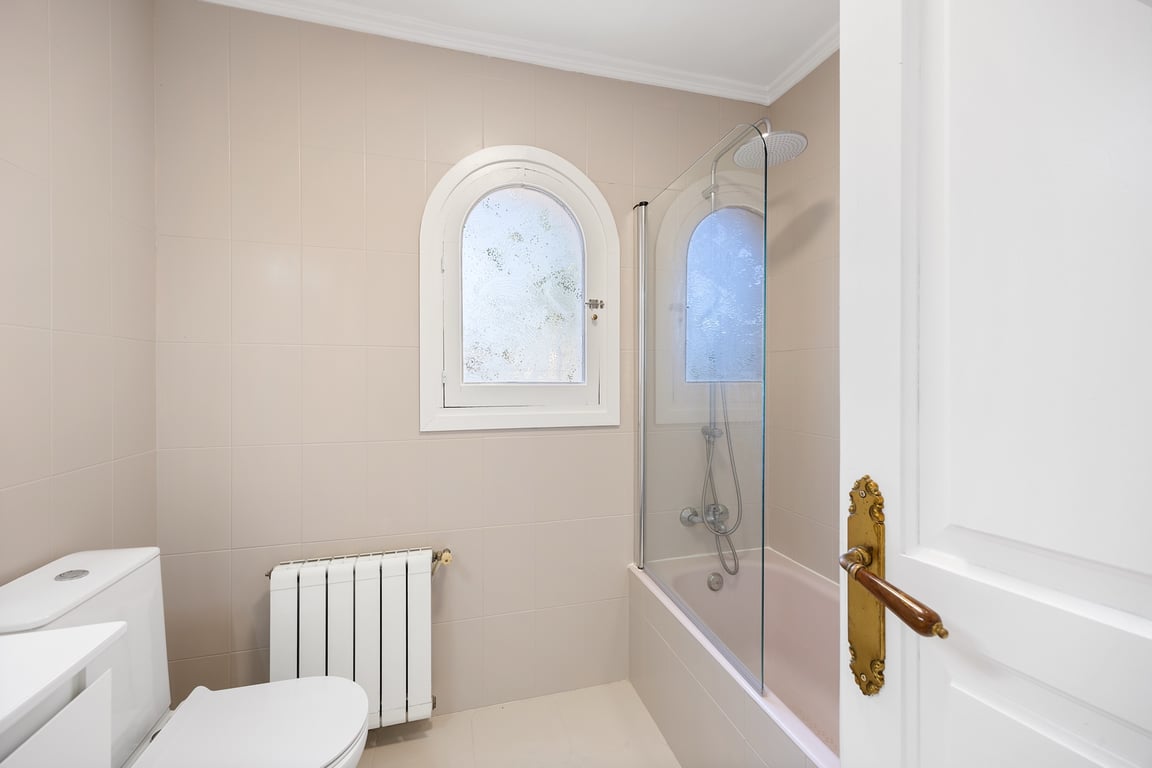 Property #RH21348 - 30