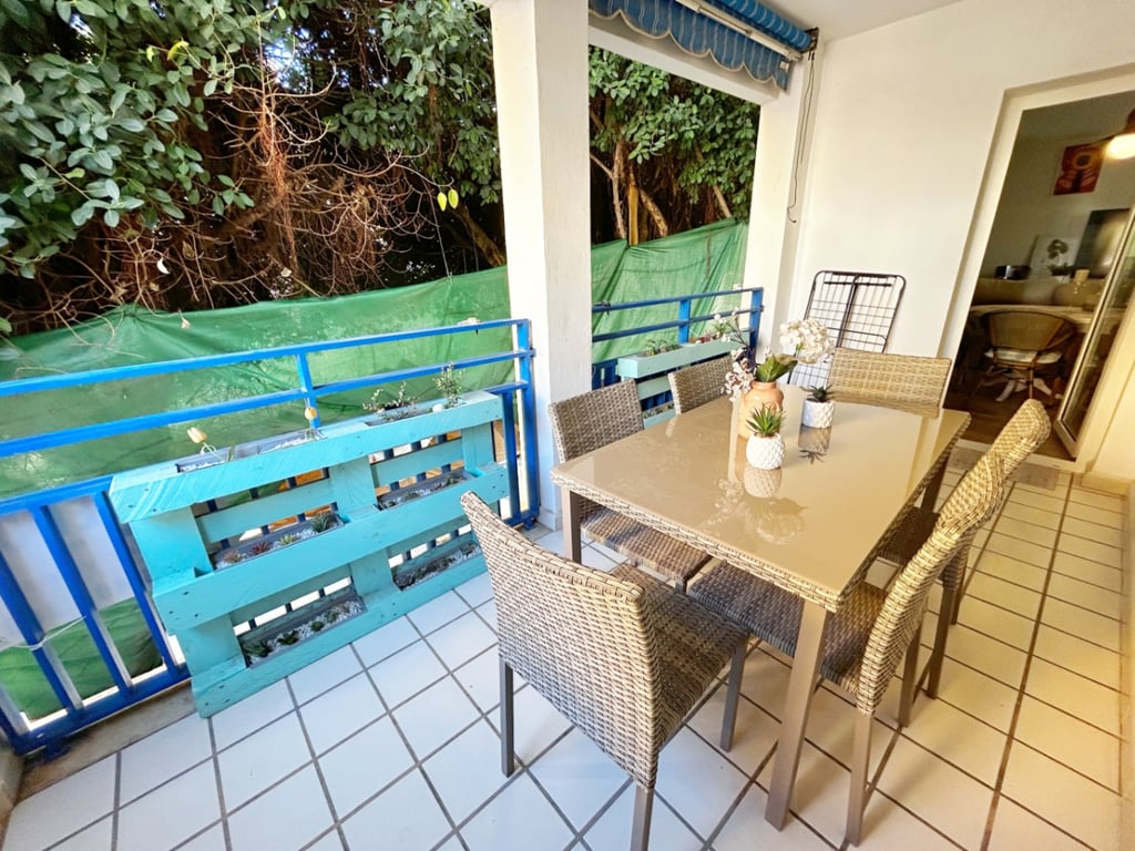 piso centrico con licencia turística en la Plaza de la Iglesia de Moraira, junto al puerto y la playa - 10