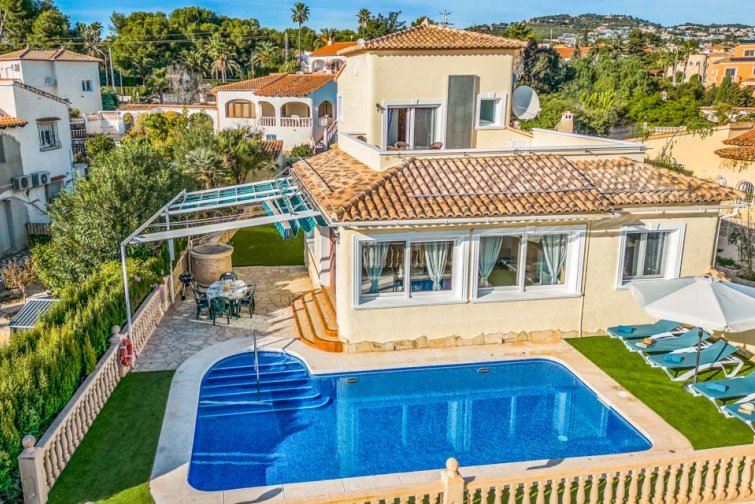 Agradable villa en venta en Calpe con vistas al Peñon - 25