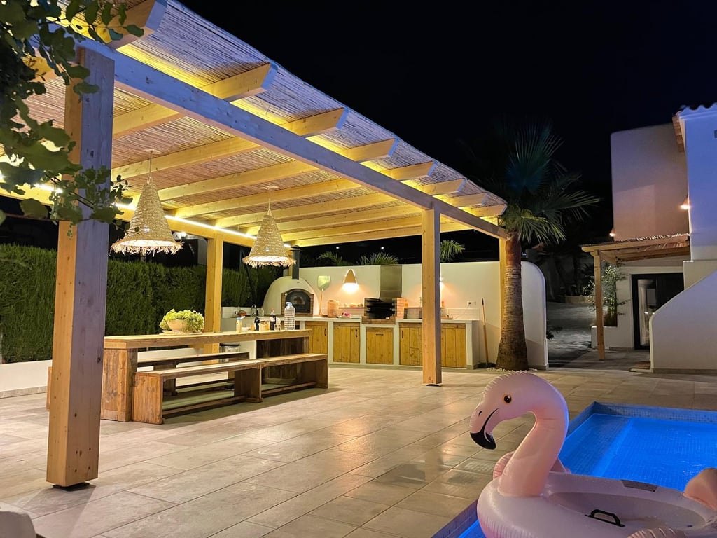 DHJ1111A - For Sale. Villa in Jávea