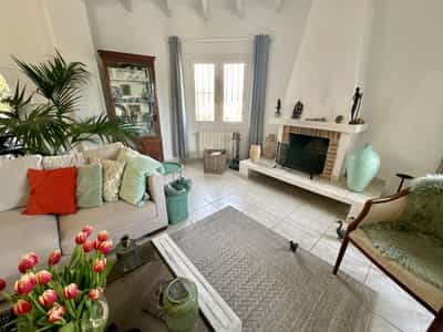 Property R4638934