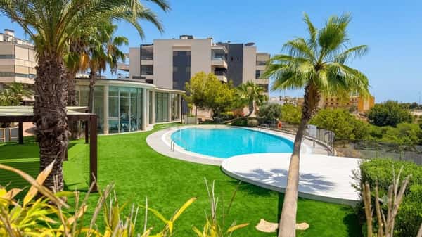 Appartement met 2 slaapkamers in Orihuela Costa