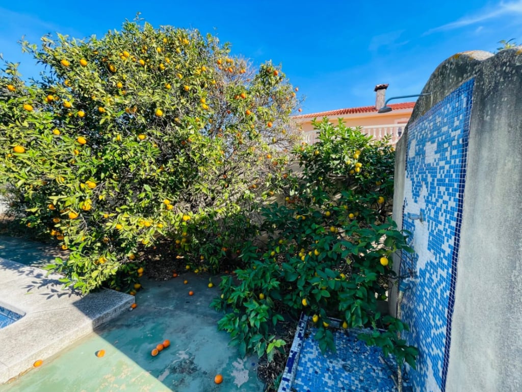 Denia. Chalet en buena área para reformar en venta - 26