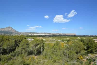 Property R4550443