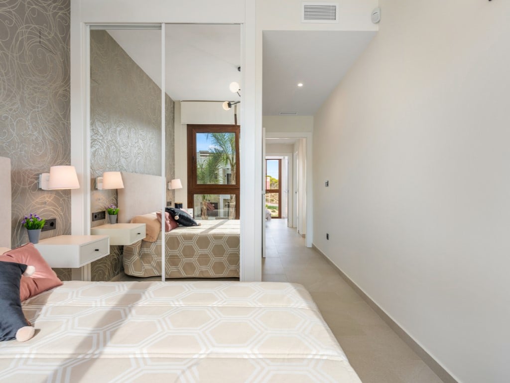 New bungalow development in La Coronelita, Torrevieja — living room