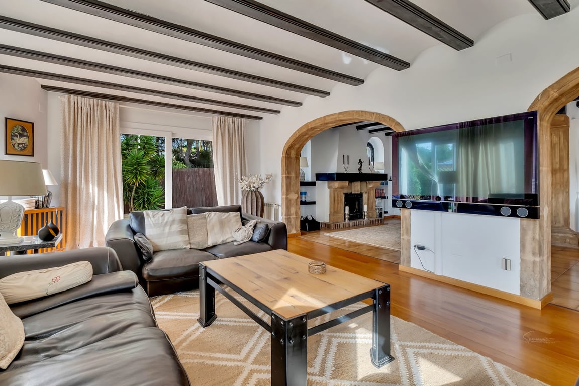 Property #RH21266 - 14