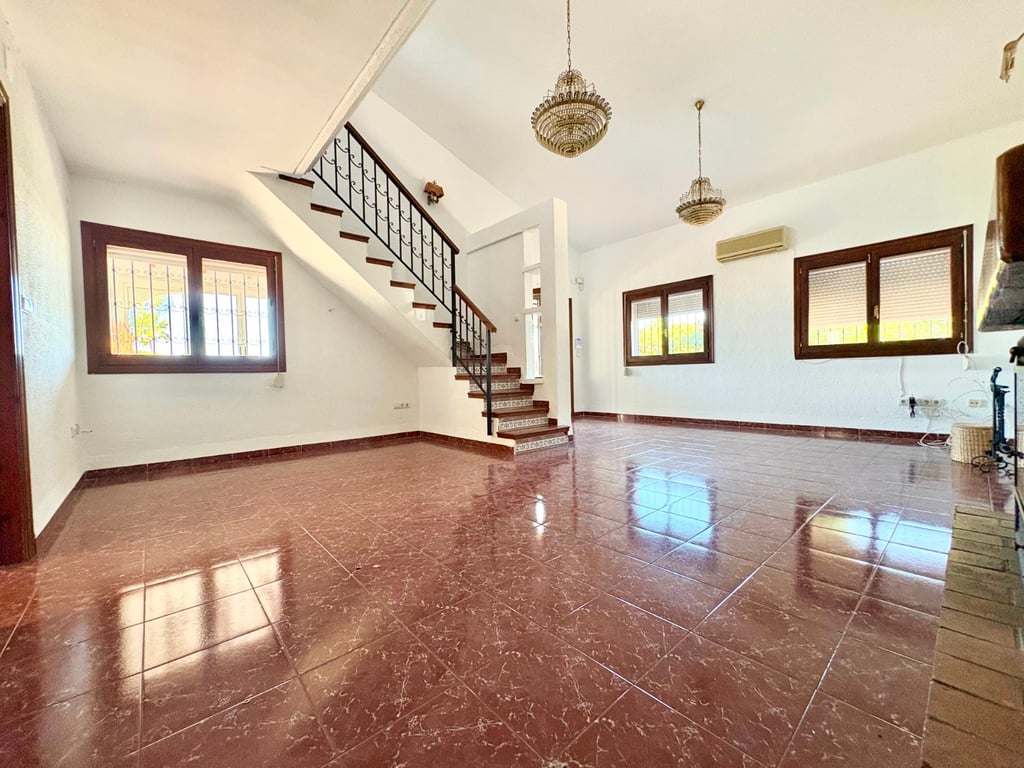 Property #RH20437 - 10