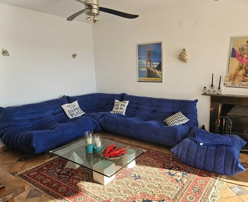 4-bed Villa in Moraira photo 2