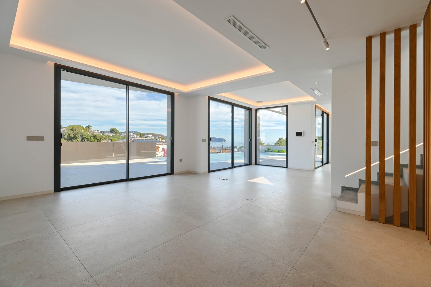 Sunlit Mediterranean Villa, Costa Blanca
