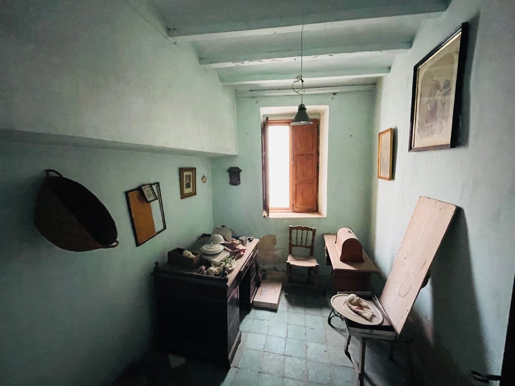 Vergel. Casa de pueblo grande con muchas posibilidades en venta - 11