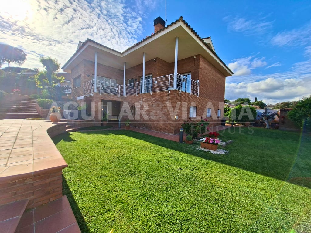 Exclusiva vivienda en Can Duran - 98