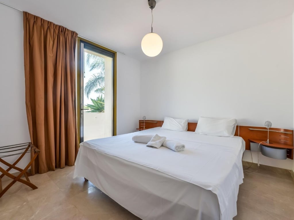 Property #RH20580 - 44