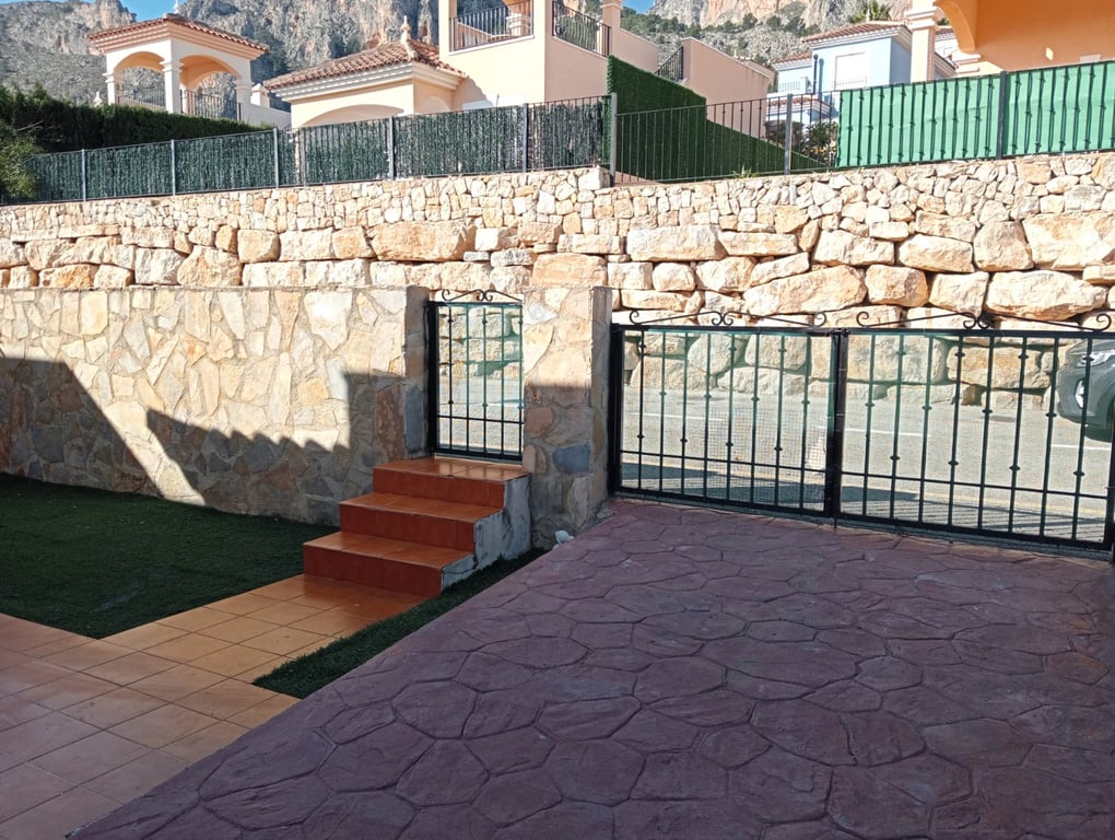 Property #RH20382 - 21