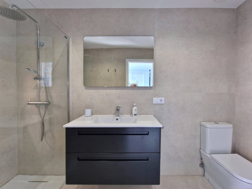 Villa de estilo moderno de 3 habitaciones en Monte Solana, Pedreguer - 15