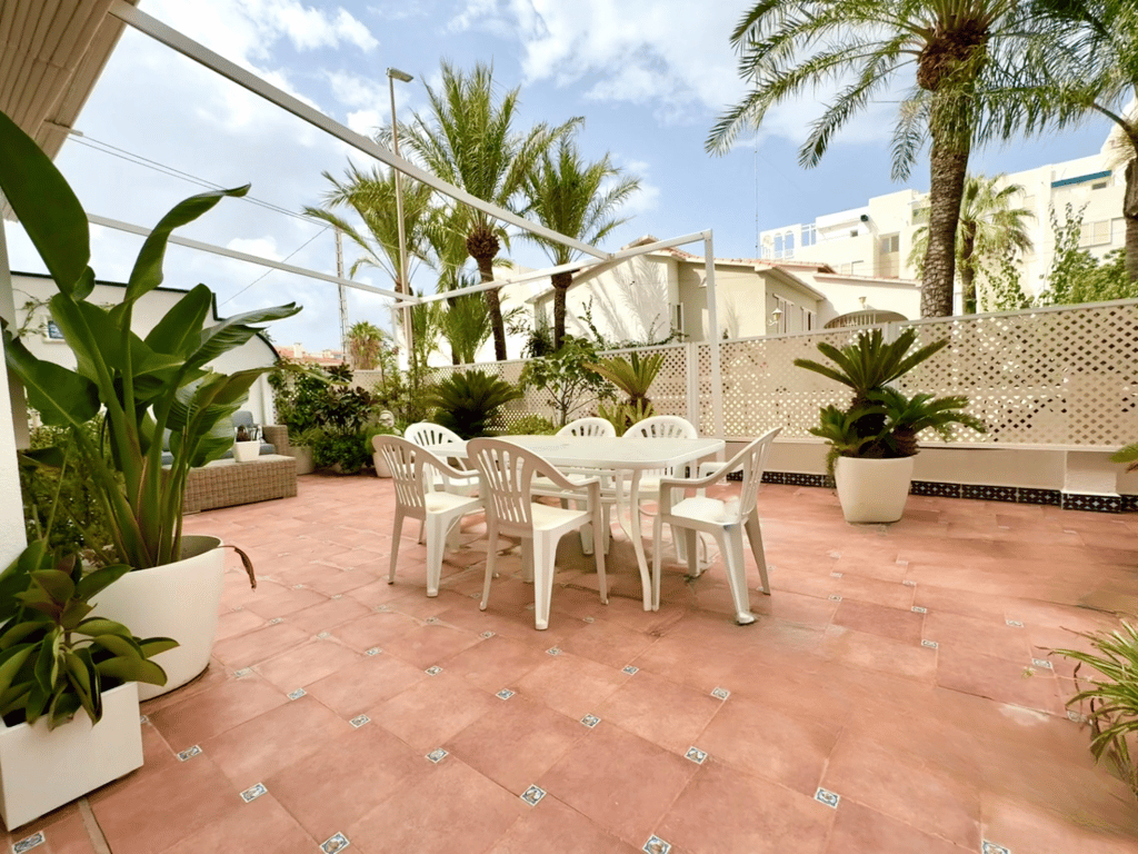 Property #RH20300 - 2