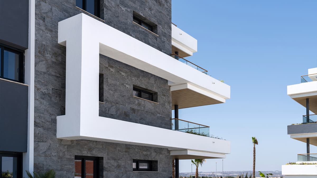 Gelijkvloerse nieuwbouwbungalow met 2 slaapkamers in Torrevieja
