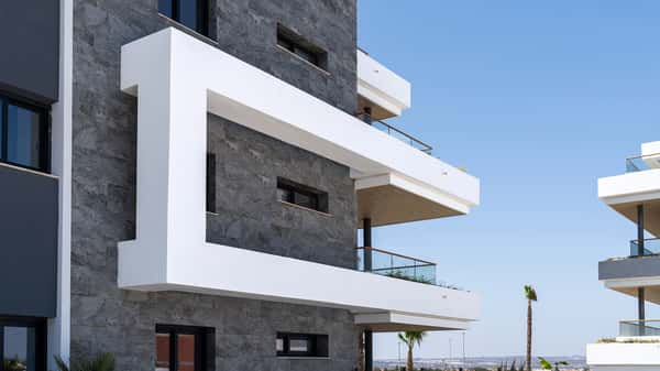 Gelijkvloerse nieuwbouwbungalow met 2 slaapkamers in Torrevieja