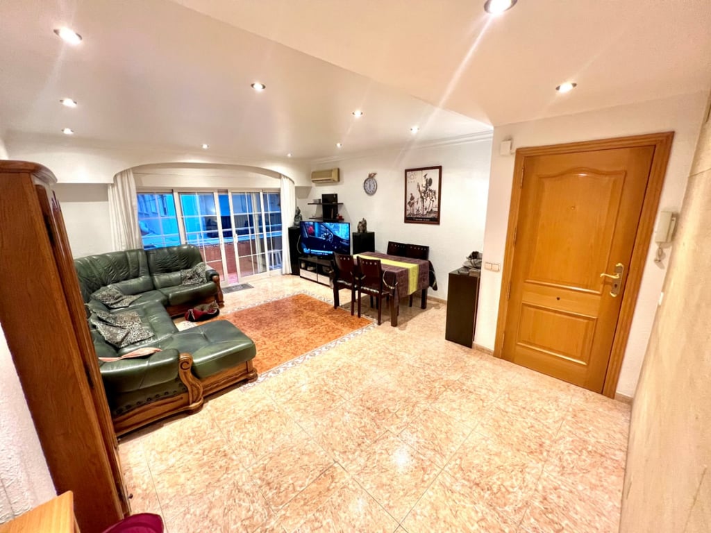 Apartamento en Jávea con vistas al mar y 2 patios interiores - 2