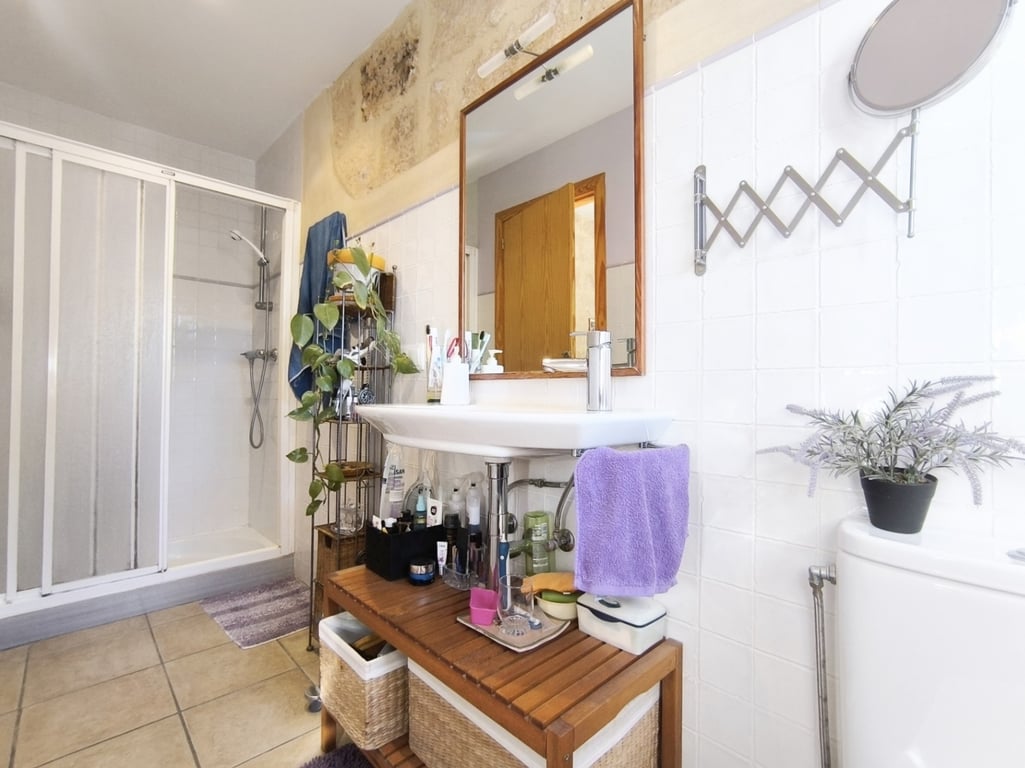 Villa en venta en el corazón del casco antiguo de Jávea con vistas al mar y parcela privada - 8