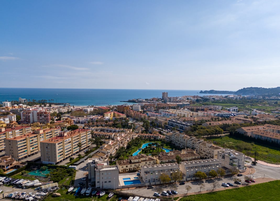 Adossat per al lloguer anual, Jávea - 2