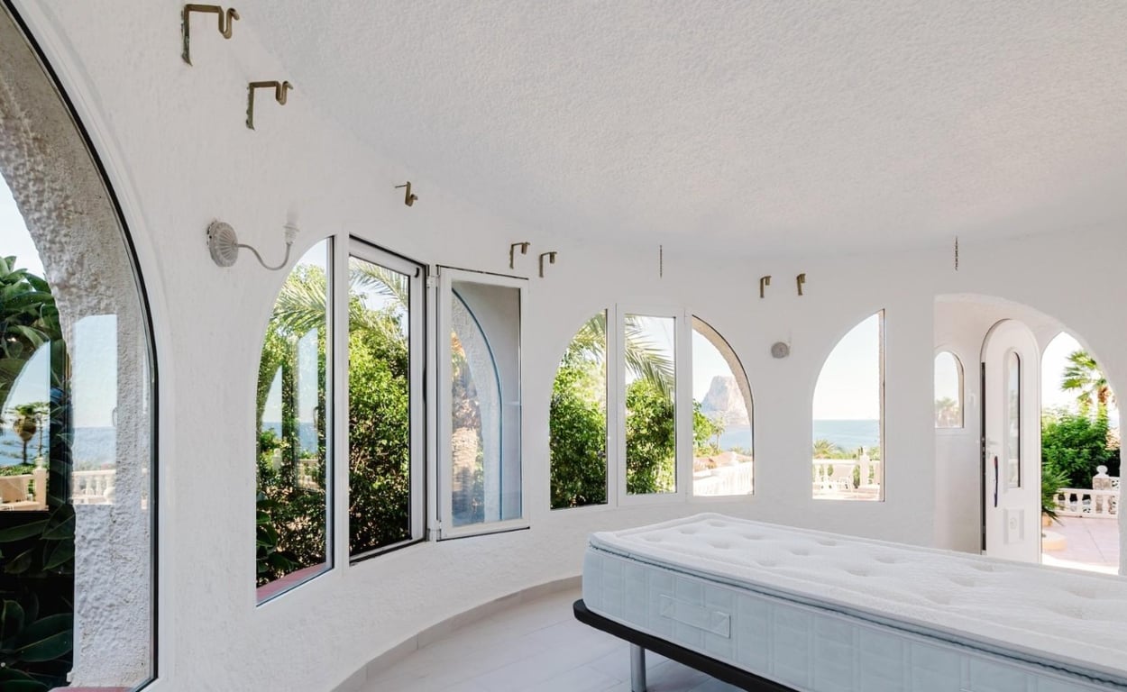 5-bed Villa in Calpe photo 19
